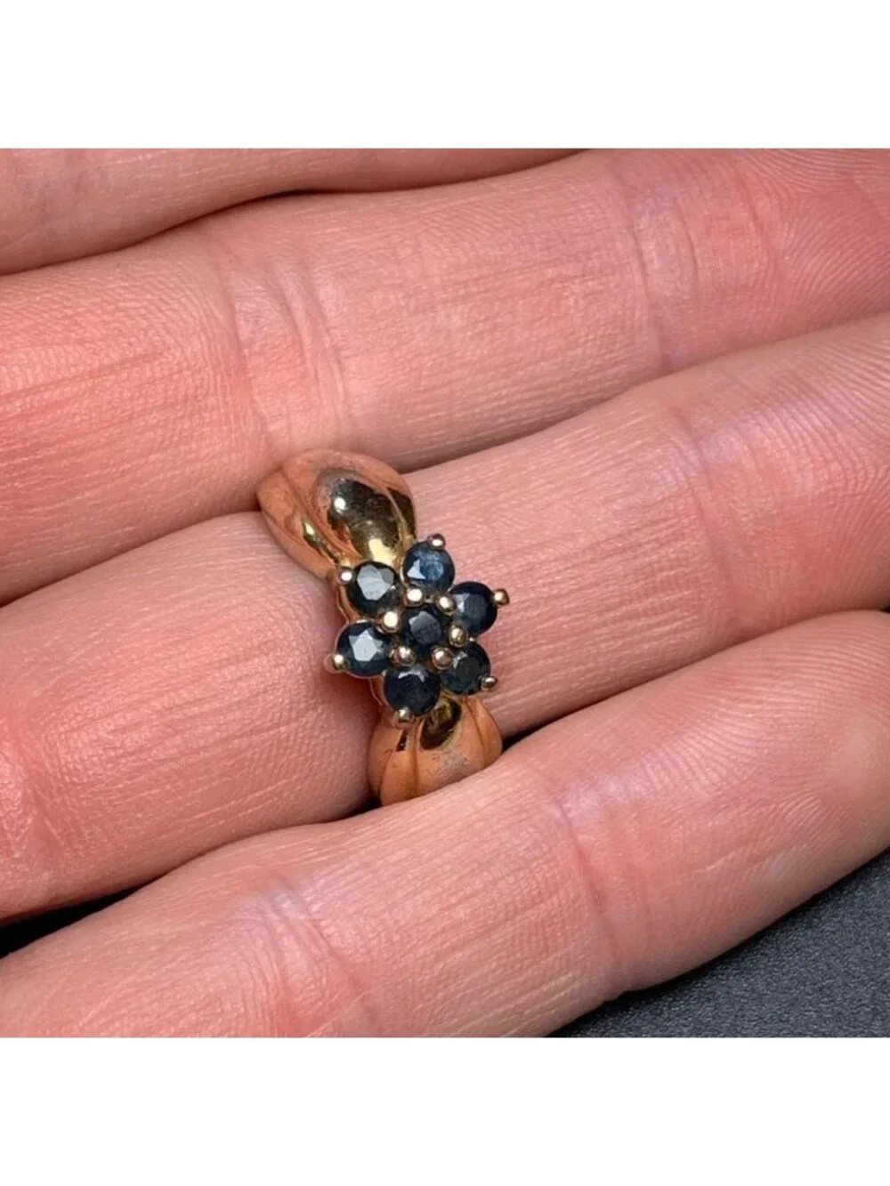 N/A sapphire gold